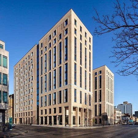 Central Southampton, Zeni Studio Luaran gambar